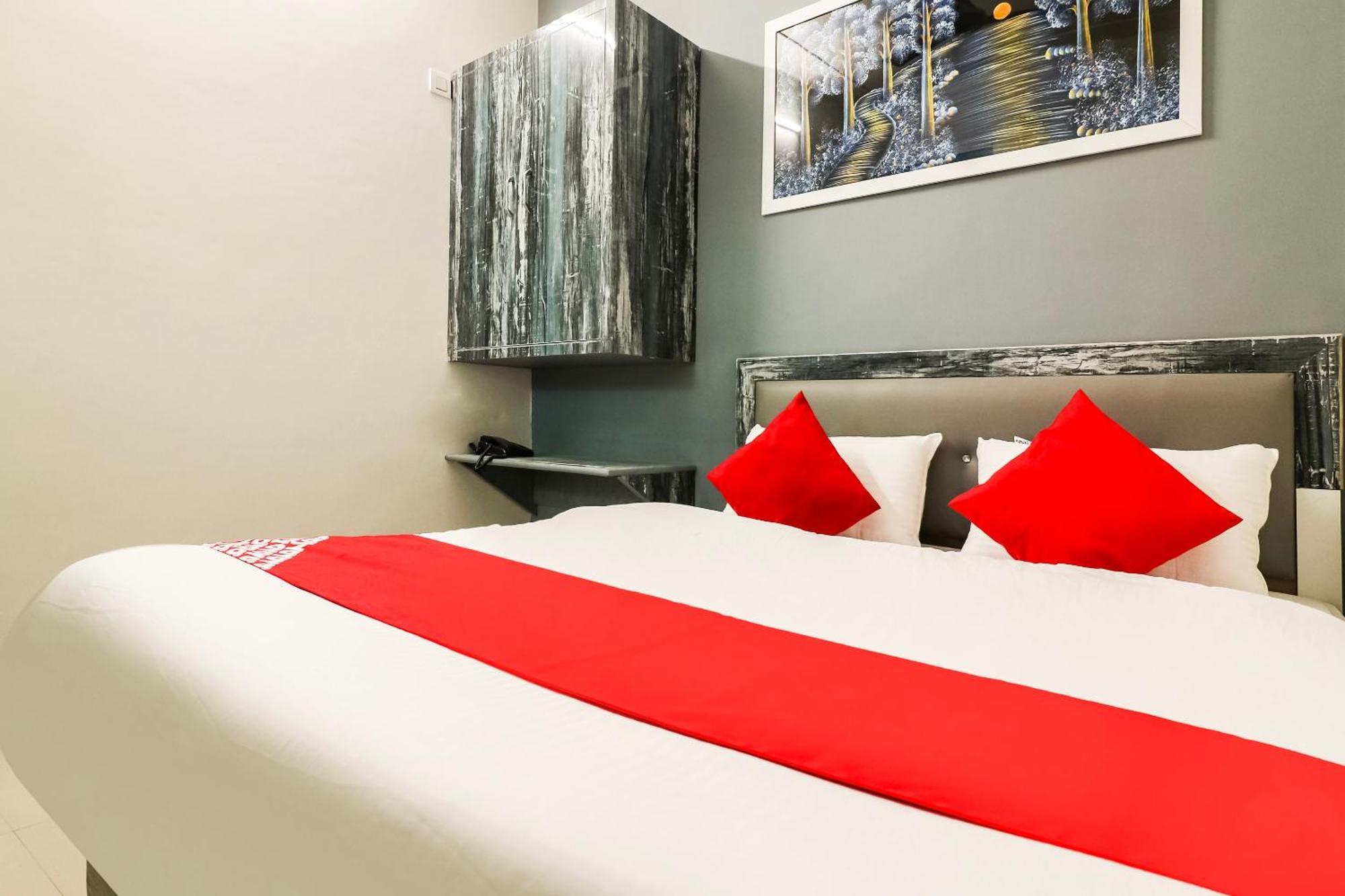 Hotel O Sheela Rohtak Екстериор снимка