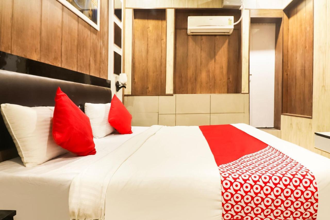 Hotel O Sheela Rohtak Екстериор снимка