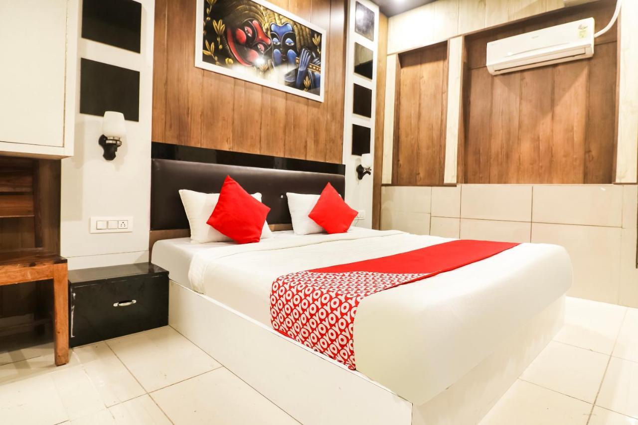 Hotel O Sheela Rohtak Стая снимка
